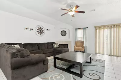 815 Breanna Way, Glenn Heights, TX 75154 - Photo 9