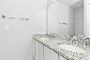 815 Breanna Way, Glenn Heights, TX 75154 - Photo 17