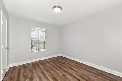 2616 Alamain Drive, Dallas, TX 75241 - Photo 9