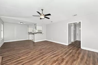 2616 Alamain Drive, Dallas, TX 75241 - Photo 3