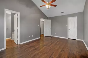 800 Custer St, Arlington, TX 76014 - Photo 9