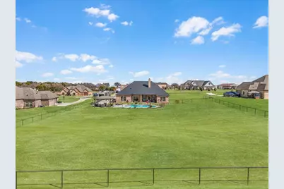 139 Stanford Lane, Springtown, TX 76082 - Photo 33