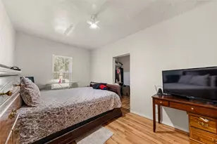 708 S 16th St, Waco, TX 76706 - Photo 13