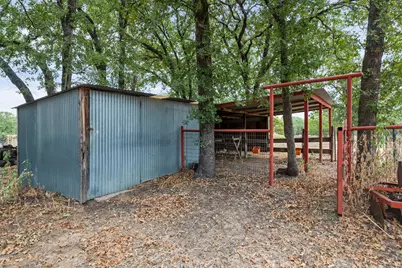 214 De La Cruz Street, Weatherford, TX 76085 - Photo 33