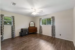 214 De La Cruz St, Weatherford, TX 76085 - Photo 25