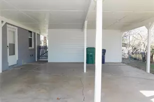 819 Thomas St, Denton, TX 76201 - Photo 25