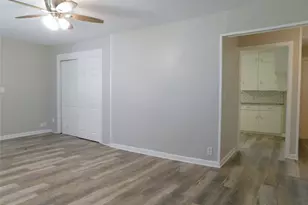 819 Thomas St, Denton, TX 76201 - Photo 9