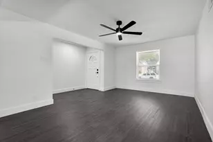 1217 Mayfield Ave, Garland, TX 75041 - Photo 9