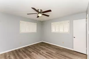 5505 Wonder Dr, Fort Worth, TX 76133 - Photo 9