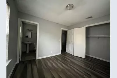 2020 Nomas Street, Dallas, TX 75212 - Photo 15