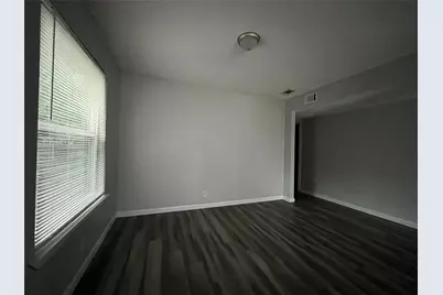 2020 Nomas Street, Dallas, TX 75212 - Photo 9