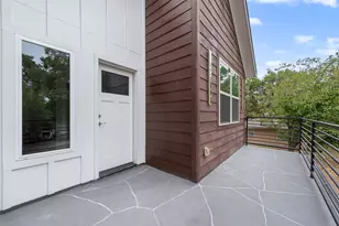 810 Euclid St, Cleburne, TX 76033 - Photo 21