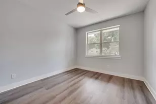 810 Euclid St, Cleburne, TX 76033 - Photo 5