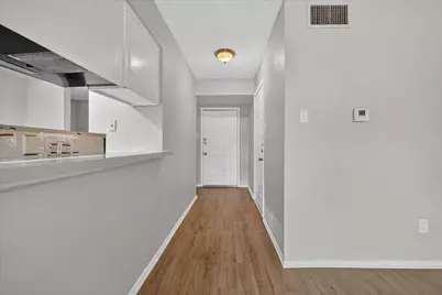 7012 Lincolnshire Lane, North Richland Hills, TX 76182 - Photo 11