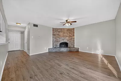 7012 Lincolnshire Lane, North Richland Hills, TX 76182 - Photo 3