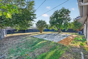 7012 Lincolnshire Ln, North Richland Hills, TX 76182 - Photo 25