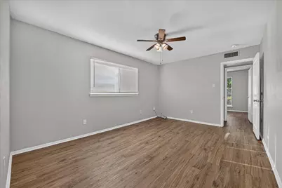 7012 Lincolnshire Lane, North Richland Hills, TX 76182 - Photo 17