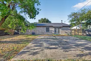 7012 Lincolnshire Ln, North Richland Hills, TX 76182 - Photo 27