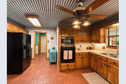 18830 Johnson Lane, Farmersville, TX 75442 - Photo 15
