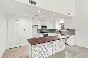 4368 Carolina St, Grand Prairie, TX 75052 - Photo 9