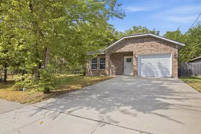 4104 Gordon Street, Greenville, TX 75401 - Photo 1