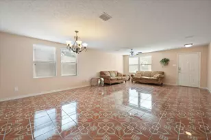 511 Travis Ranch Tr, Arlington, TX 76002 - Photo 7