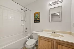 511 Travis Ranch Tr, Arlington, TX 76002 - Photo 29
