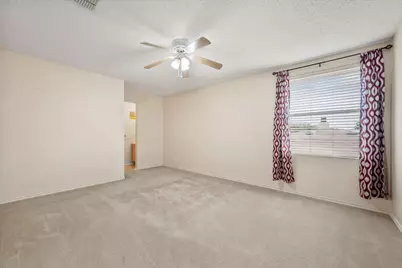 511 Travis Ranch Trail, Arlington, TX 76002 - Photo 9