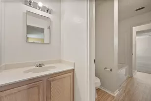 511 Travis Ranch Tr, Arlington, TX 76002 - Photo 27