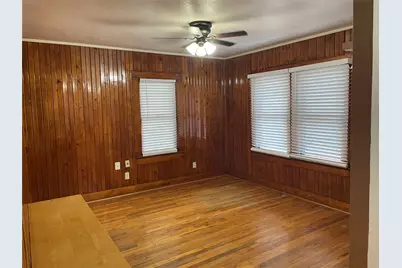 1007 Oakland Street #100, Denton, TX 76201 - Photo 11