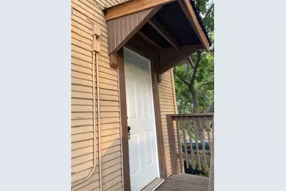 1007 Oakland Street #100, Denton, TX 76201 - Photo 3