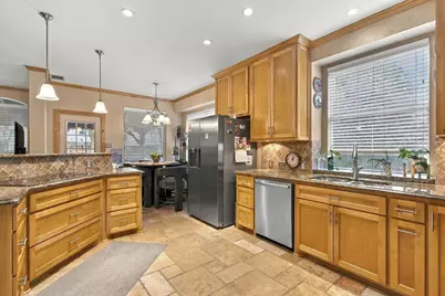 816 Rolling Meadows Court, Allen, TX 75013 - Photo 17