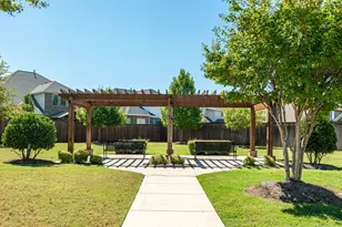 2700 Starburst Dr, Little Elm, TX 75068 - Photo 37