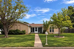 3001 S Murco Dr, Mineral Wells, TX 76067 - Photo 1