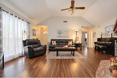 1733 Wheatfield Drive, Mesquite, TX 75149 - Photo 5