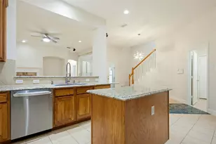 4402 Horizon Dr, Garland, TX 75043 - Photo 11