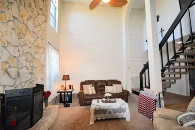 2235 Seville Court, Dalworthington Gardens, TX 76013 - Photo 33