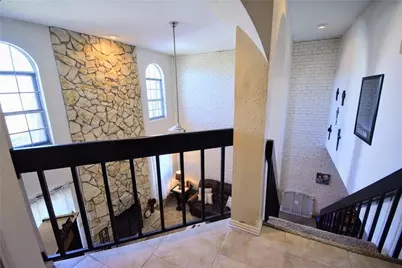 2235 Seville Court, Dalworthington Gardens, TX 76013 - Photo 17