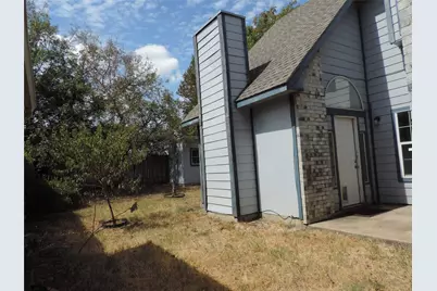 6825 W Driffield Court, North Richland Hills, TX 76182 - Photo 3