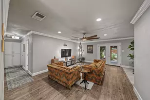 1800 Winchester Way, Bedford, TX 76022 - Photo 5