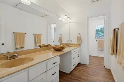 2617 Still Meadow Road, Irving, TX 75060 - Photo 21