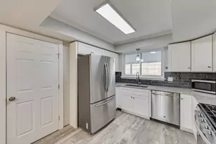 2009 Exeter Dr, Irving, TX 75062 - Photo 13
