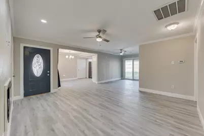 2009 Exeter Drive, Irving, TX 75062 - Photo 9