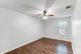 6433 Leana Ave, Dallas, TX 75241 - Photo 13
