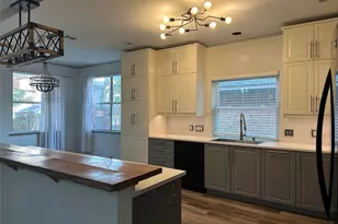 1905 Barrens Cir, Flower Mound, TX 75028 - Photo 9