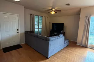1013 Wentwood Dr, DeSoto, TX 75115 - Photo 5