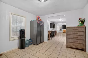 5800 Dallas Ave, Fort Worth, TX 76112 - Photo 13