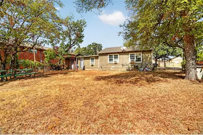 5800 Dallas Avenue, Fort Worth, TX 76112 - Photo 17