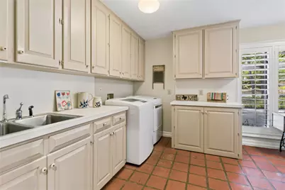 2717 Hartlee Court, Denton, TX 76208 - Photo 23