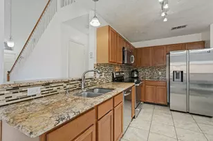 1411 Chinaberry Dr, Lewisville, TX 75077 - Photo 9